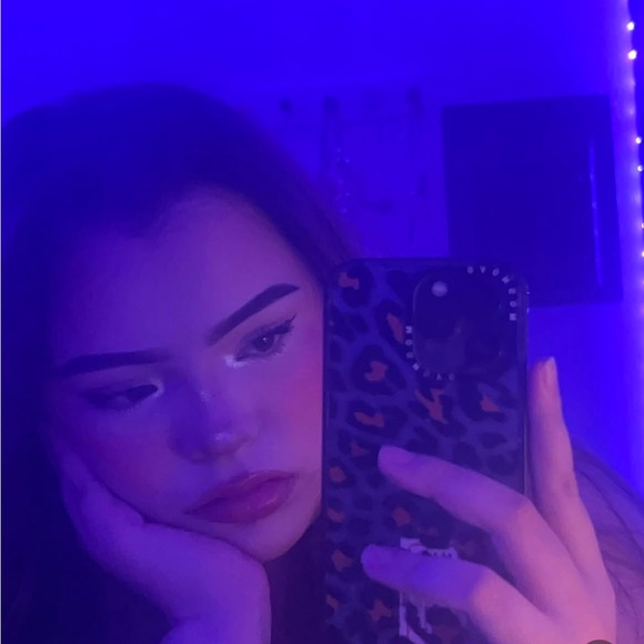 adrianamalcz723